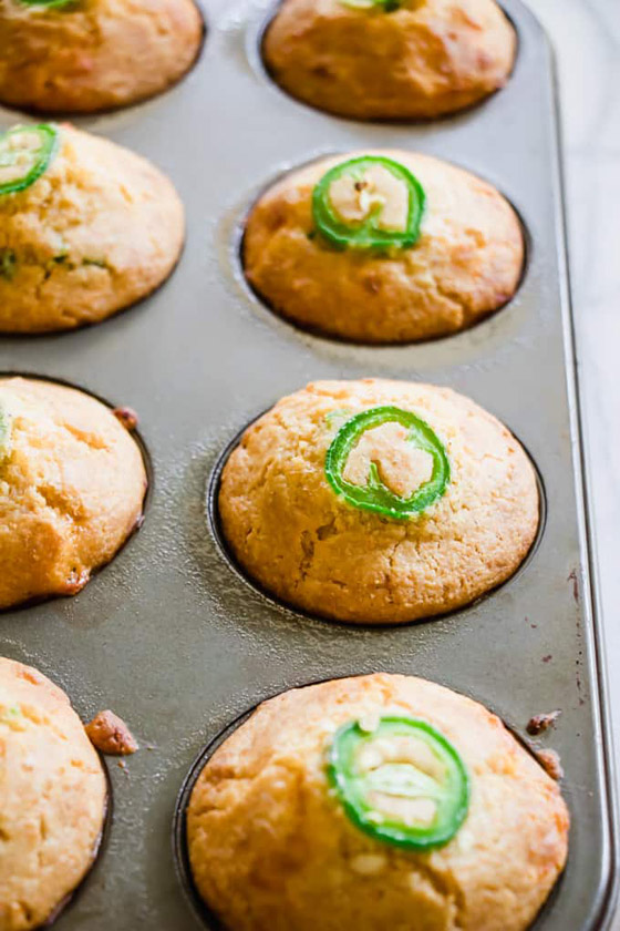 إليكم وصفة مافن الشيدر والهالبينو قليل السعرات الحرارية لحمية الكيتو صورة رقم 8 إليكم وصفة مافن الشيدر والهالبينو قليل السعرات الحرارية لحمية الكيتو صورة رقم 8