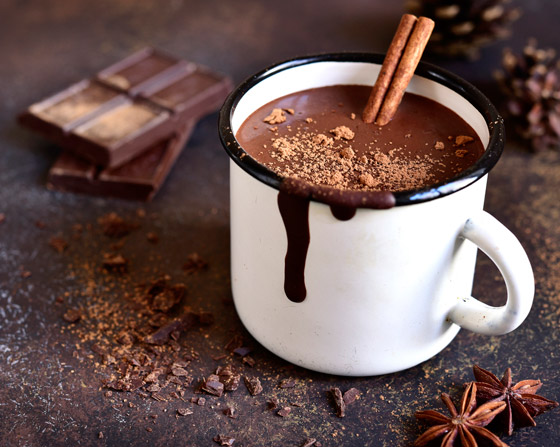 بالموكا أو الفلفل الحار.. 4 طرق مميزة لتحضير مشروب الشوكولاتة الساخن صورة رقم 5