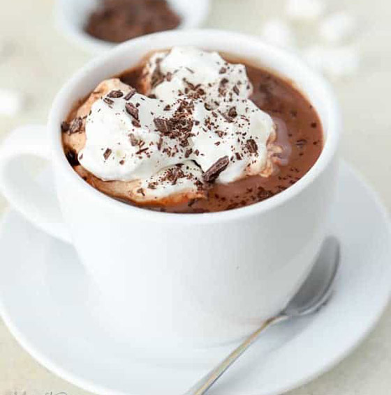 بالموكا أو الفلفل الحار.. 4 طرق مميزة لتحضير مشروب الشوكولاتة الساخن صورة رقم 8