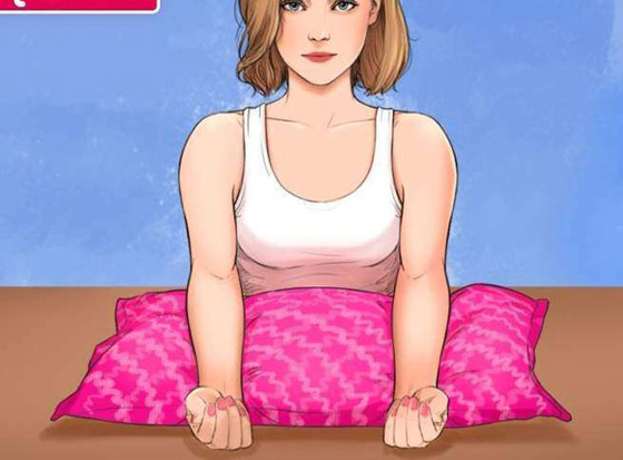 5 تمارين رياضية منزلية باستخدام الوسادة صورة رقم 5