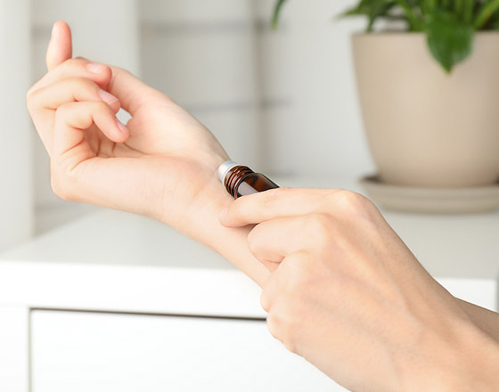 استُخدم منذ آلاف السنين.. ماذا تعرف عن العلاج بالروائح والزيوت العطرية؟ صورة رقم 4