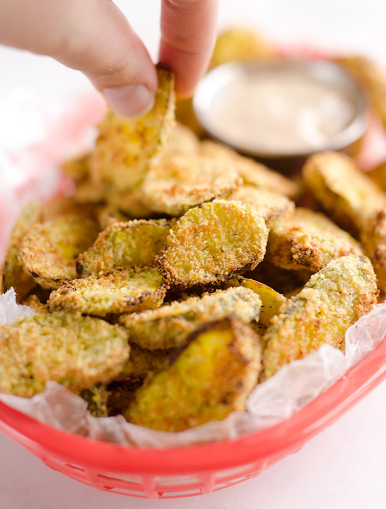 تحب الموالح والأطعمة الحارة؟ إليك وصفة مخلل مقلي مع المايونيز الحار صورة رقم 7