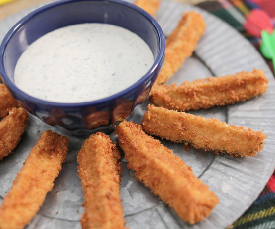 تحب الموالح والأطعمة الحارة؟ إليك وصفة مخلل مقلي مع المايونيز الحار صورة رقم 9