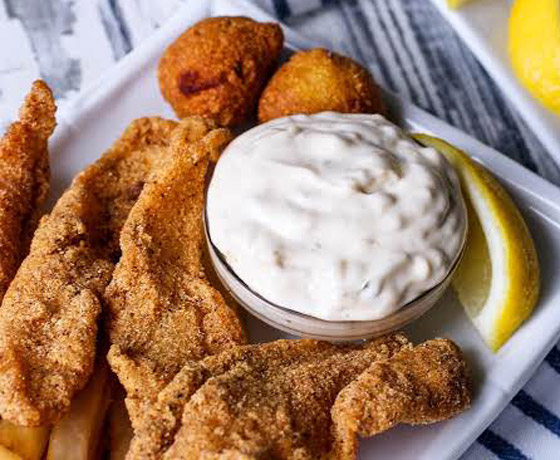 تحب الموالح والأطعمة الحارة؟ إليك وصفة مخلل مقلي مع المايونيز الحار صورة رقم 12