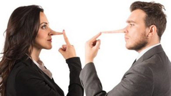 علامات تدلّ على أن الشخص الذي أمامك يكذب عليك صورة رقم 6