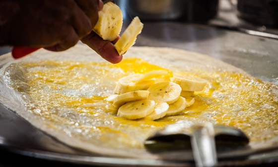 وجبة خفيفة لا تستغرق 10 دقائق.. طريقة عمل الموز المقلي بالعسل والقرفة صورة رقم 4