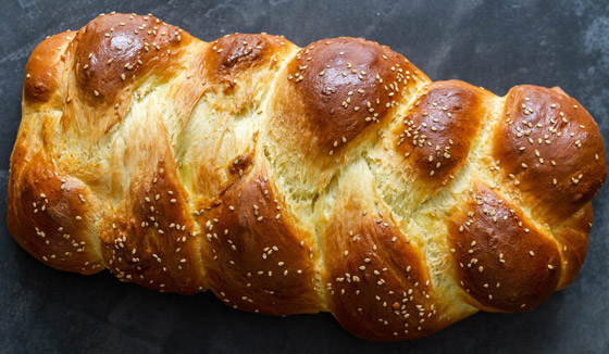 طري خفيف هش ولذيذ.. إليكم وصفة خبز بريوش الفرنسي المنزلي صورة رقم 1 طري خفيف هش ولذيذ.. إليكم وصفة خبز بريوش الفرنسي المنزلي صورة رقم 1