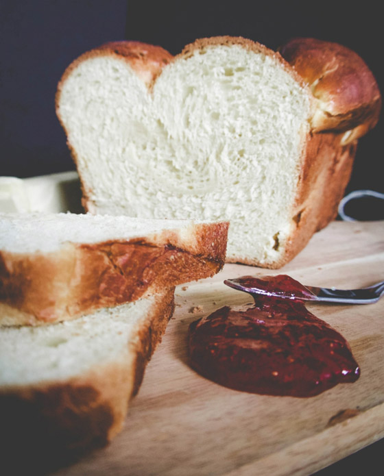 طري خفيف هش ولذيذ.. إليكم وصفة خبز بريوش الفرنسي المنزلي صورة رقم 3 طري خفيف هش ولذيذ.. إليكم وصفة خبز بريوش الفرنسي المنزلي صورة رقم 3