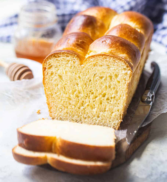 طري خفيف هش ولذيذ.. إليكم وصفة خبز بريوش الفرنسي المنزلي صورة رقم 6 طري خفيف هش ولذيذ.. إليكم وصفة خبز بريوش الفرنسي المنزلي صورة رقم 6