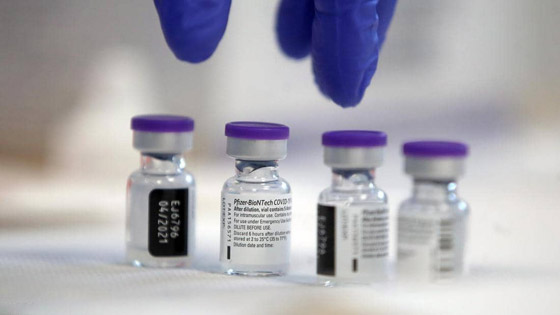 لماذا يصابُ بعض الأشخاص بكورونا بعد اللقاح؟ العلماء يوضحون صورة رقم 1