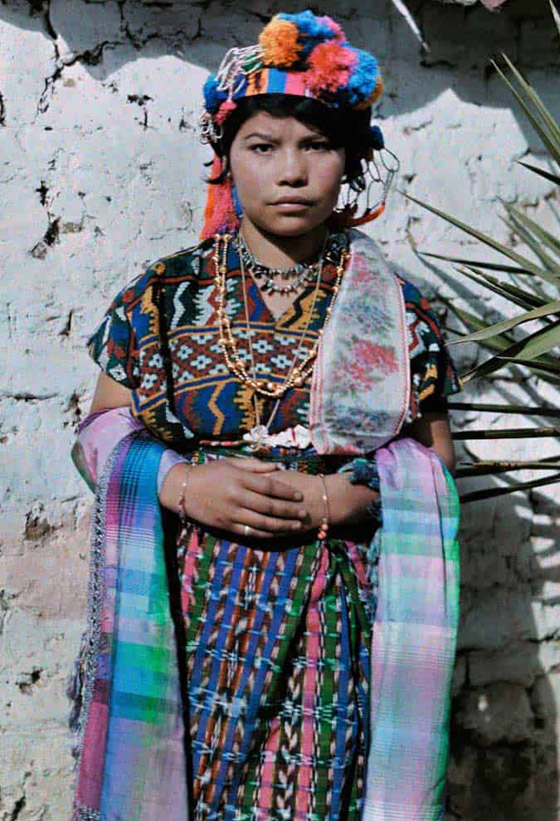 لماذا توضع الـ(بوم بوم) على القبعات؟ هل هي موضة أم تقليد؟ صورة رقم 4