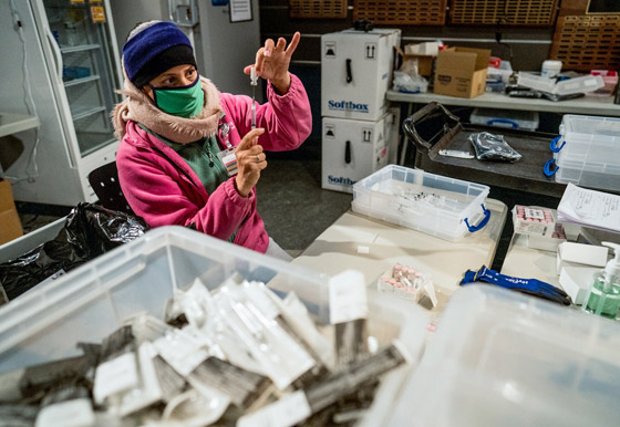 دراستان توصيان بمنح حقنة واحدة من لقاح كورونا لمن أصيب بالفيروس صورة رقم 7 دراستان توصيان بمنح حقنة واحدة من لقاح كورونا لمن أصيب بالفيروس صورة رقم 7