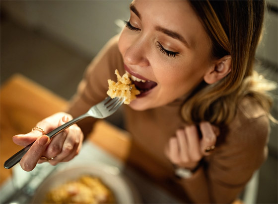 إليكم طعام السعادة لتكن منافع كل وجبة للدماغ والمزاج وليس فقط المعدة صورة رقم 1