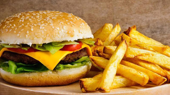 طرق تجنّب إغراء الأطعمة غير الصحية صورة رقم 1