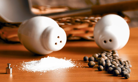 ملح سائل وكوكتيل الروبيان.. إليكم أغرب الأطعمة التي يتناولها رواد الفضاء صورة رقم 3 ملح سائل وكوكتيل الروبيان.. إليكم أغرب الأطعمة التي يتناولها رواد الفضاء صورة رقم 3