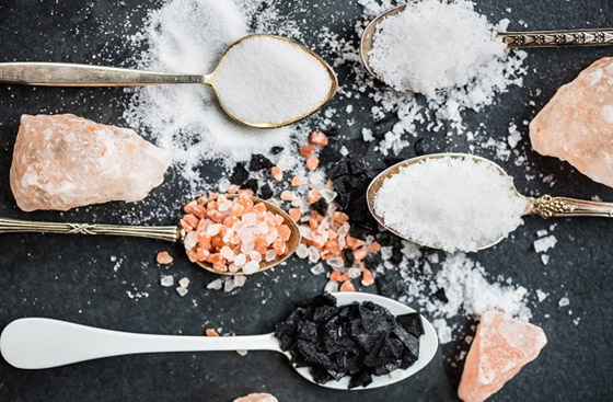 عدا ارتفاع ضغط الدم.. ماذا يحدث لأجسامنا عند تناول الكثير من الملح؟ صورة رقم 9 عدا ارتفاع ضغط الدم.. ماذا يحدث لأجسامنا عند تناول الكثير من الملح؟ صورة رقم 9