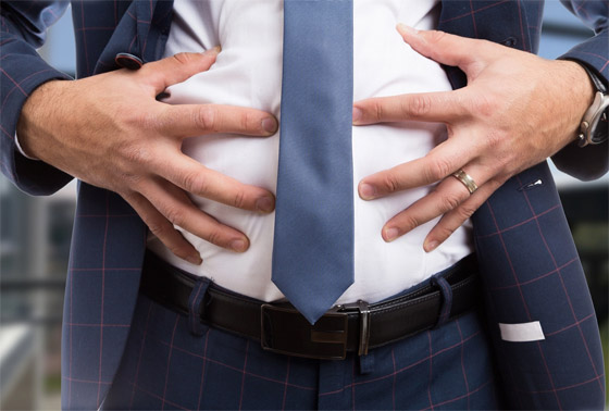 6 أطعمة تسبب انتفاخ البطن بشكل مستمر و4 أخرى تساعد بالتخلص منه صورة رقم 1 6 أطعمة تسبب انتفاخ البطن بشكل مستمر و4 أخرى تساعد بالتخلص منه صورة رقم 1