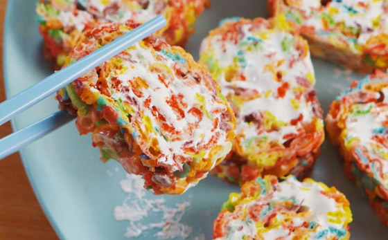 إليكم طريقة تحضير سوشي المارشميلو والفاكهة: وجبة غنية للكبار والصغار صورة رقم 1 إليكم طريقة تحضير سوشي المارشميلو والفاكهة: وجبة غنية للكبار والصغار صورة رقم 1