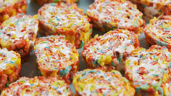 إليكم طريقة تحضير سوشي المارشميلو والفاكهة: وجبة غنية للكبار والصغار صورة رقم 4 إليكم طريقة تحضير سوشي المارشميلو والفاكهة: وجبة غنية للكبار والصغار صورة رقم 4