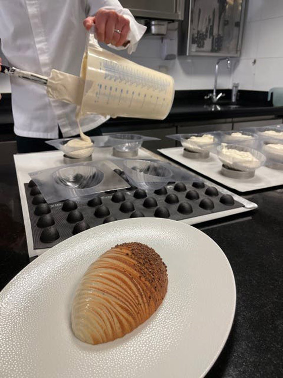 لمسة جمال بزمن كورونا.. ابتكارات جديدة لبيض عيد الفصح صورة رقم 15