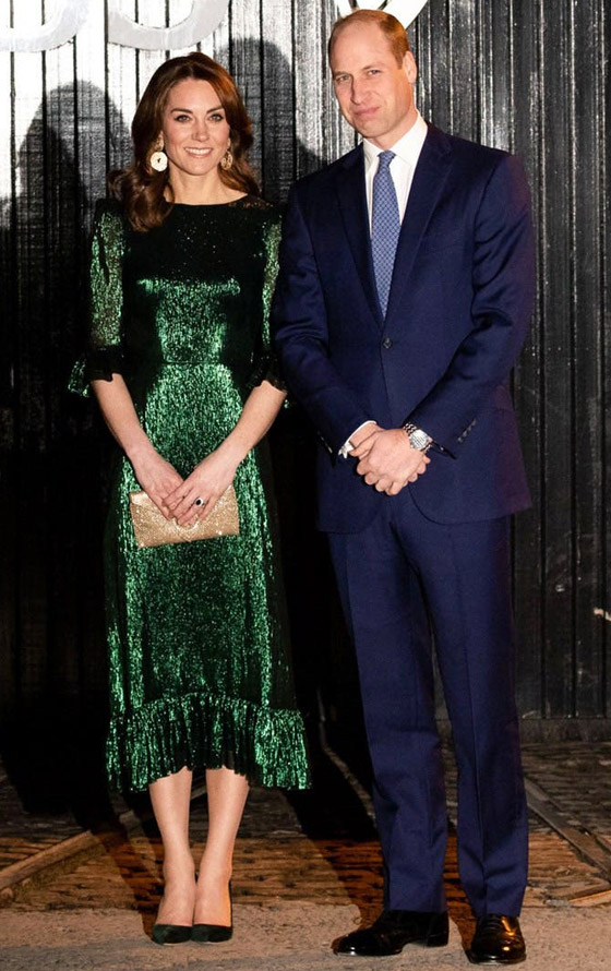 بالصور: إليكم 10 إطلالات تختصر مسيرة وأناقة الدوقة كيت ميدلتون صورة رقم 3 بالصور: إليكم 10 إطلالات تختصر مسيرة وأناقة الدوقة كيت ميدلتون صورة رقم 3