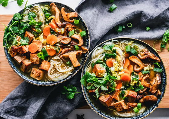 أيها تحبون؟ تعرفوا إلى أشهر أنواع الحساء وروائع الطهي في العالم صورة رقم 2 أيها تحبون؟ تعرفوا إلى أشهر أنواع الحساء وروائع الطهي في العالم صورة رقم 2