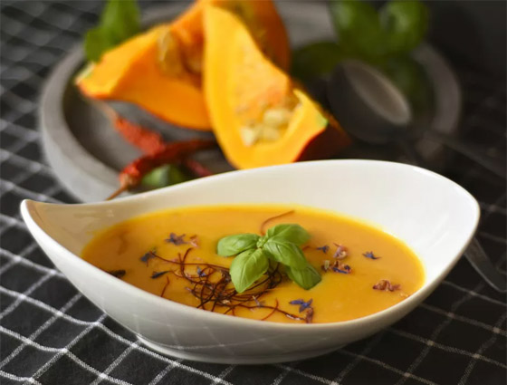 أيها تحبون؟ تعرفوا إلى أشهر أنواع الحساء وروائع الطهي في العالم صورة رقم 11 أيها تحبون؟ تعرفوا إلى أشهر أنواع الحساء وروائع الطهي في العالم صورة رقم 11