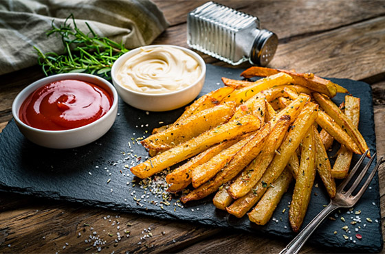 أطعمة ومشروبات تسبب العطش أثناء الصيام.. تجنبوا تناولها على السحور! صورة رقم 5