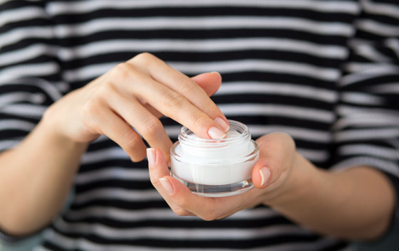 إليكم خطوات ونصائح بسيطة لتعويض جفاف البشرة وعلاجه مع الصيام صورة رقم 4