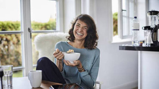 أفضل مكمّل غذائي لمن تخطوا الـ30 عاما: قرص شامل لتحسين المزاج وصحة الدماغ! صورة رقم 1