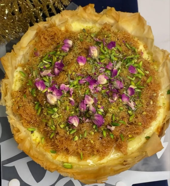 بالفيديو: إليكم طريقة تحضير تشيز كيك بالكنافة.. قرمشة لا تقاوم! صورة رقم 4