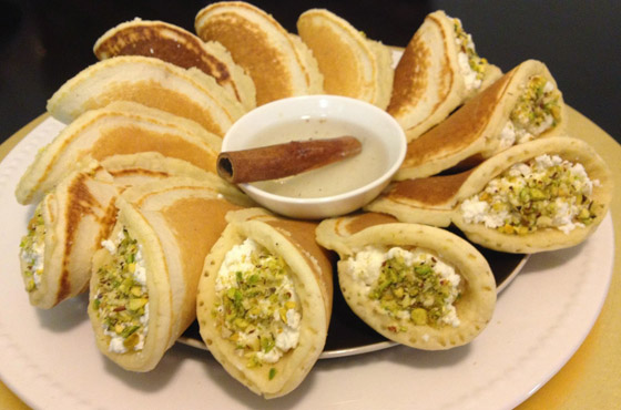 إليكم طريقة تحضير قطايف عصافيري بالقشطة الشهية والمميزة صورة رقم 2