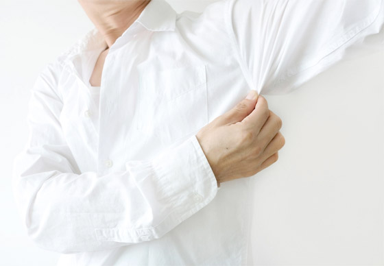 قد تكون دليلا على مرض.. 8 أسباب تؤدي لتغيرات مفاجئة برائحة أجسامنا صورة رقم 6