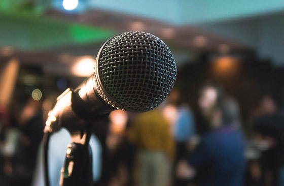 يفوق الخوف من الموت بحدته.. لماذا نعاني من رهاب الحديث أمام الجمهور؟ صورة رقم 7