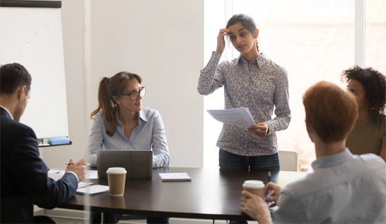 يفوق الخوف من الموت بحدته.. لماذا نعاني من رهاب الحديث أمام الجمهور؟ صورة رقم 8