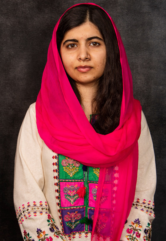 كشف النقاب عن الباكستانية ملالا كأحدث نجمة غلاف لمجلة فوغ البريطانية صورة رقم 4