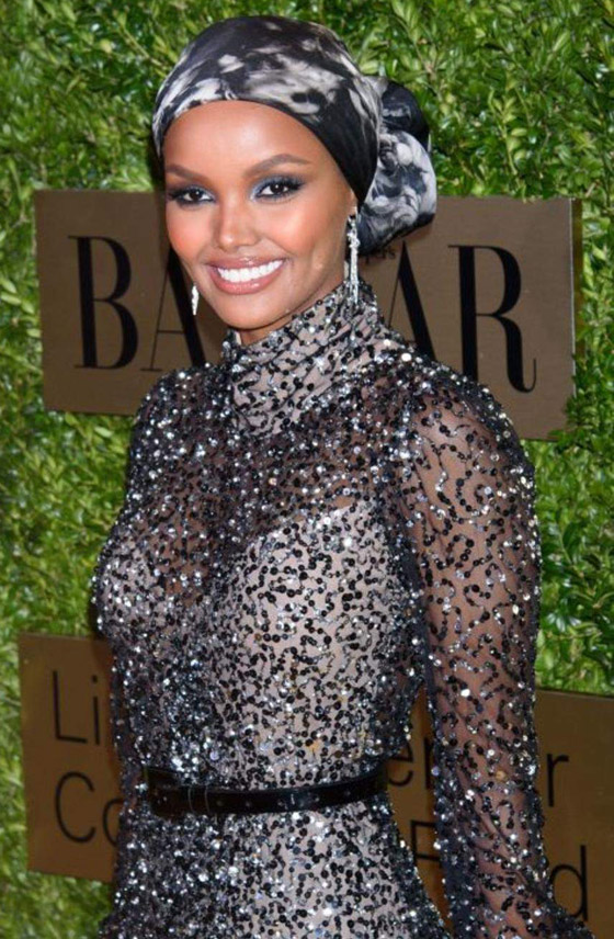 بعد اعتزالها بسبب الحجاب.. عارضة الأزياء العالمية حليمة عدن تعود من جديد! صور صورة رقم 5