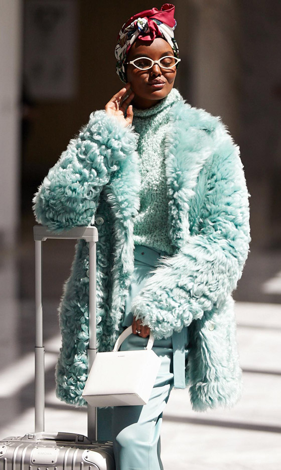 بعد اعتزالها بسبب الحجاب.. عارضة الأزياء العالمية حليمة عدن تعود من جديد! صور صورة رقم 8