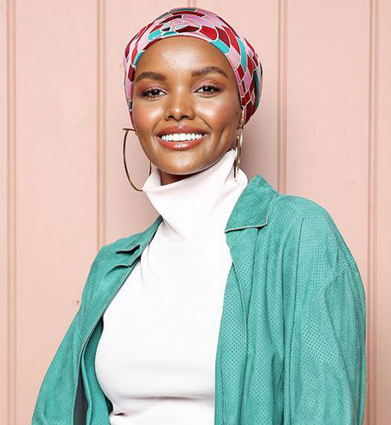 بعد اعتزالها بسبب الحجاب.. عارضة الأزياء العالمية حليمة عدن تعود من جديد! صور صورة رقم 9