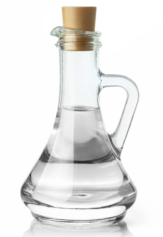 يُستخدم للقضاء على النمل والتنظيف.. 12 استخداما مذهلا وغريبا للخل صورة رقم 9