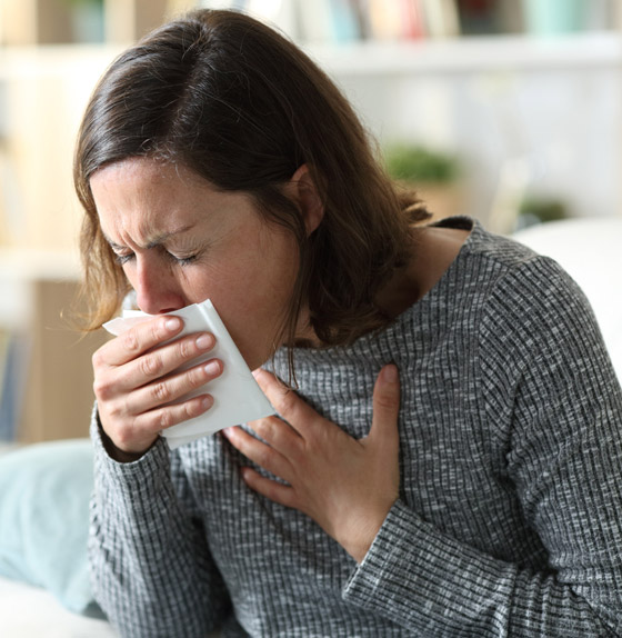 طهّر حلقك وتخلص من البلغم المزعج باتباع هذه الطرق والعلاجات الفعالة صورة رقم 1
