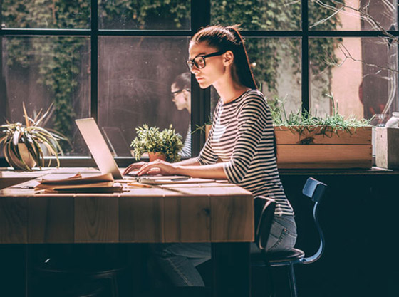 الجلوس لفترات طويلة يصيب بالسرطان ويسبب الاكتئاب! 10 مخاطر لـ(الكرسي) صورة رقم 6