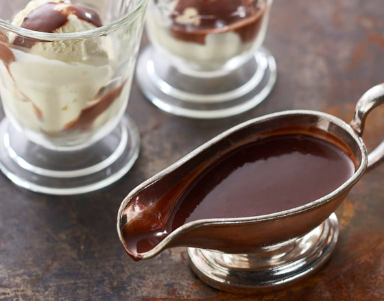 إليكم طريقة عمل صوص الشوكولاتة اللميزة بـ5 وصفات لذيذة صورة رقم 4 إليكم طريقة عمل صوص الشوكولاتة اللميزة بـ5 وصفات لذيذة صورة رقم 4