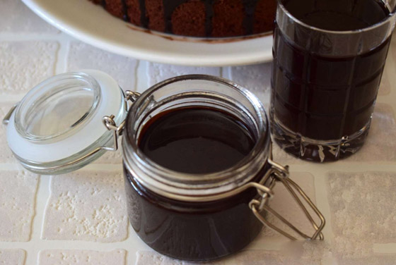 إليكم طريقة عمل صوص الشوكولاتة اللميزة بـ5 وصفات لذيذة صورة رقم 8 إليكم طريقة عمل صوص الشوكولاتة اللميزة بـ5 وصفات لذيذة صورة رقم 8