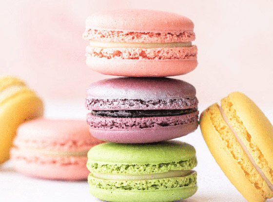 إليكم طريقة تحضير الماكرون اللذيذ بطريقة سهلة جدا صورة رقم 4