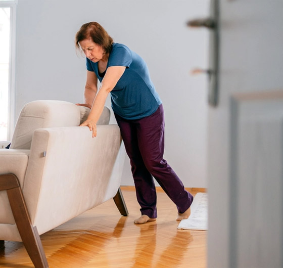 تشعر بالدوار عند السير بسرعة أو أثناء نزول الدرج؟ إليك الأسباب والعلاج صورة رقم 10