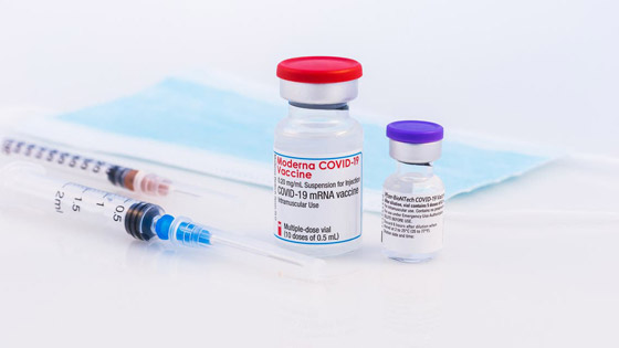 مناعة لسنوات.. بشرى سارة جدا عن لقاحي فايزر وموديرنا صورة رقم 1