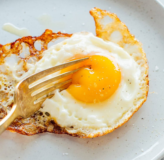 لماذا يستحيل تحضير طبق البيض المثالي رغم سهولته؟ 13 خطأ شائعا وراء الأمر صورة رقم 10