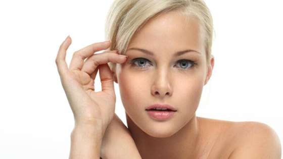 5 خطوات بسيطة لتنظيف البشرة في المنزل صورة رقم 7