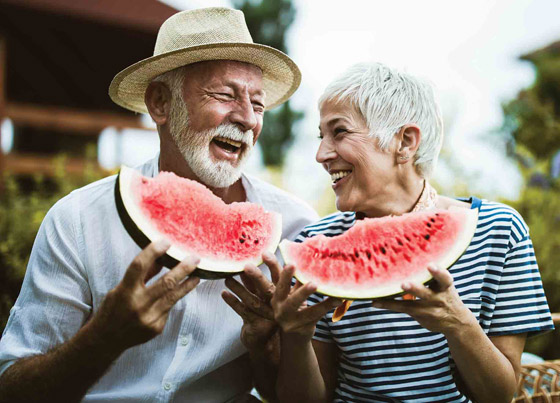 طبيبة روسية تكشف أنسب وقت لتناول البطيخ.. وتحذر هؤلاء من تناوله! هل أنت منهم؟ صورة رقم 7